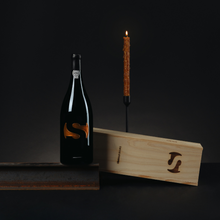 Charger l'image dans la galerie, Símbolo Red 2014 Magnum